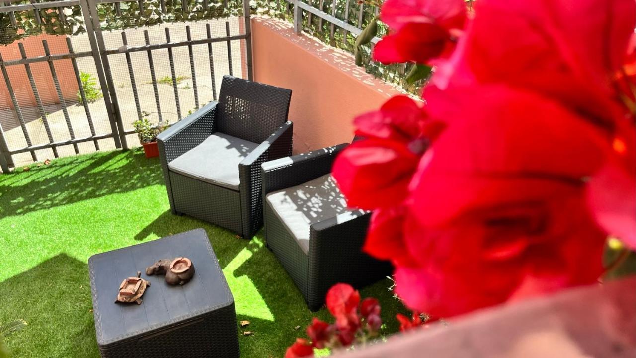 Bougainvillea Home - Ospedale Policlinico Monserrato Exteriör bild